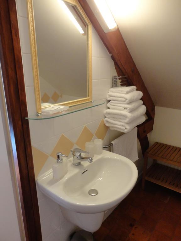 Manoir Bonpassage Hotel Thury  Bagian luar foto