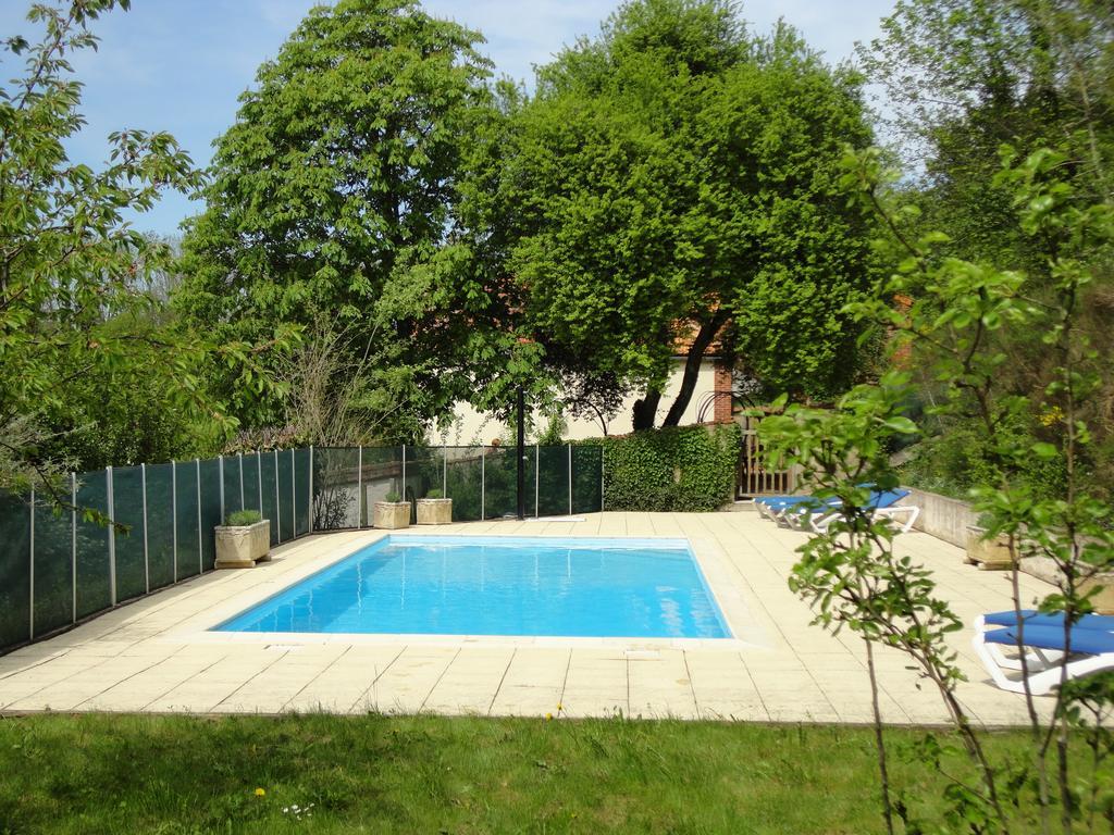 Manoir Bonpassage Hotel Thury  Bagian luar foto